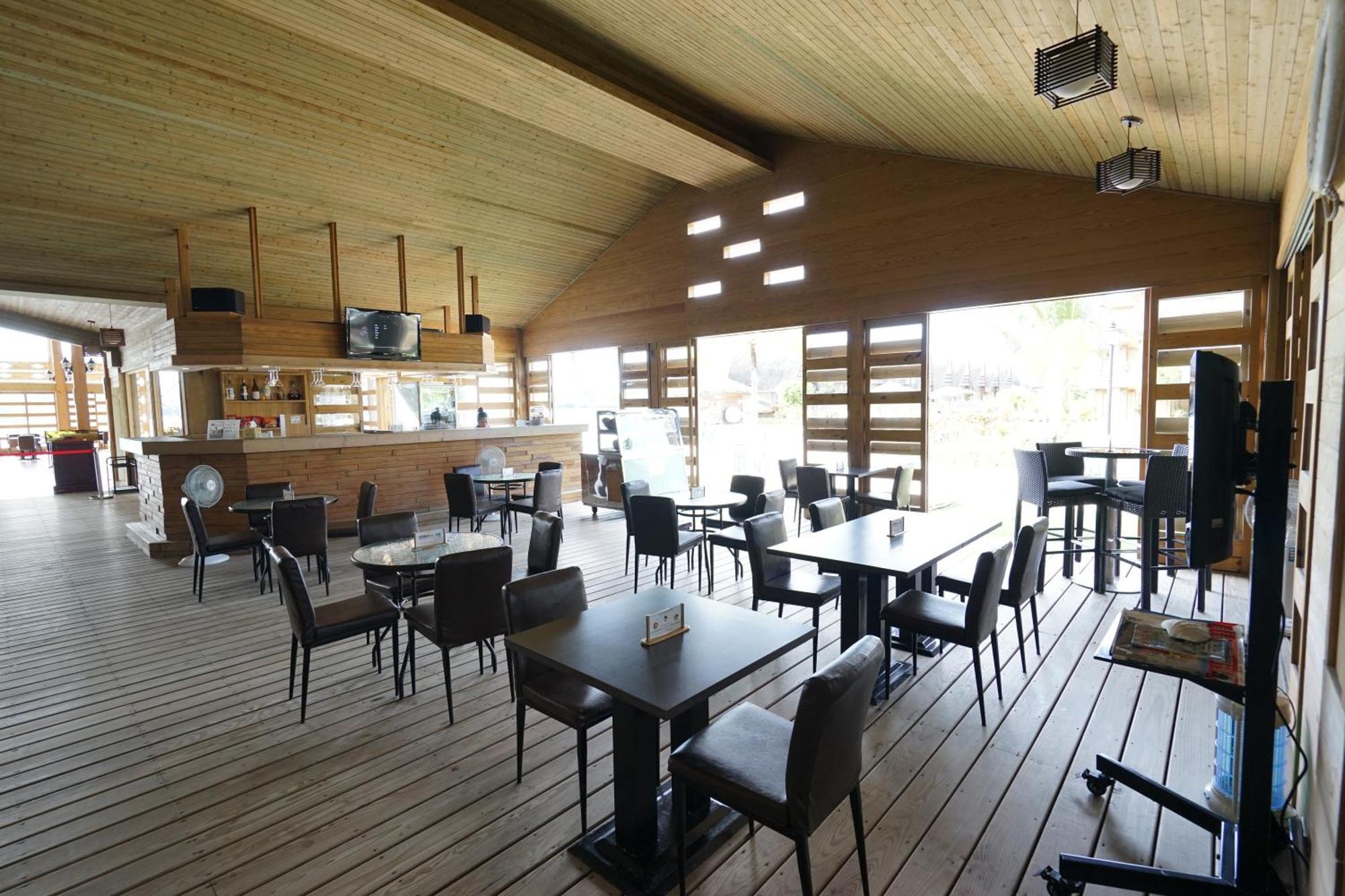 Island Paradise Resort Club โครอร์ ภายนอก รูปภาพ