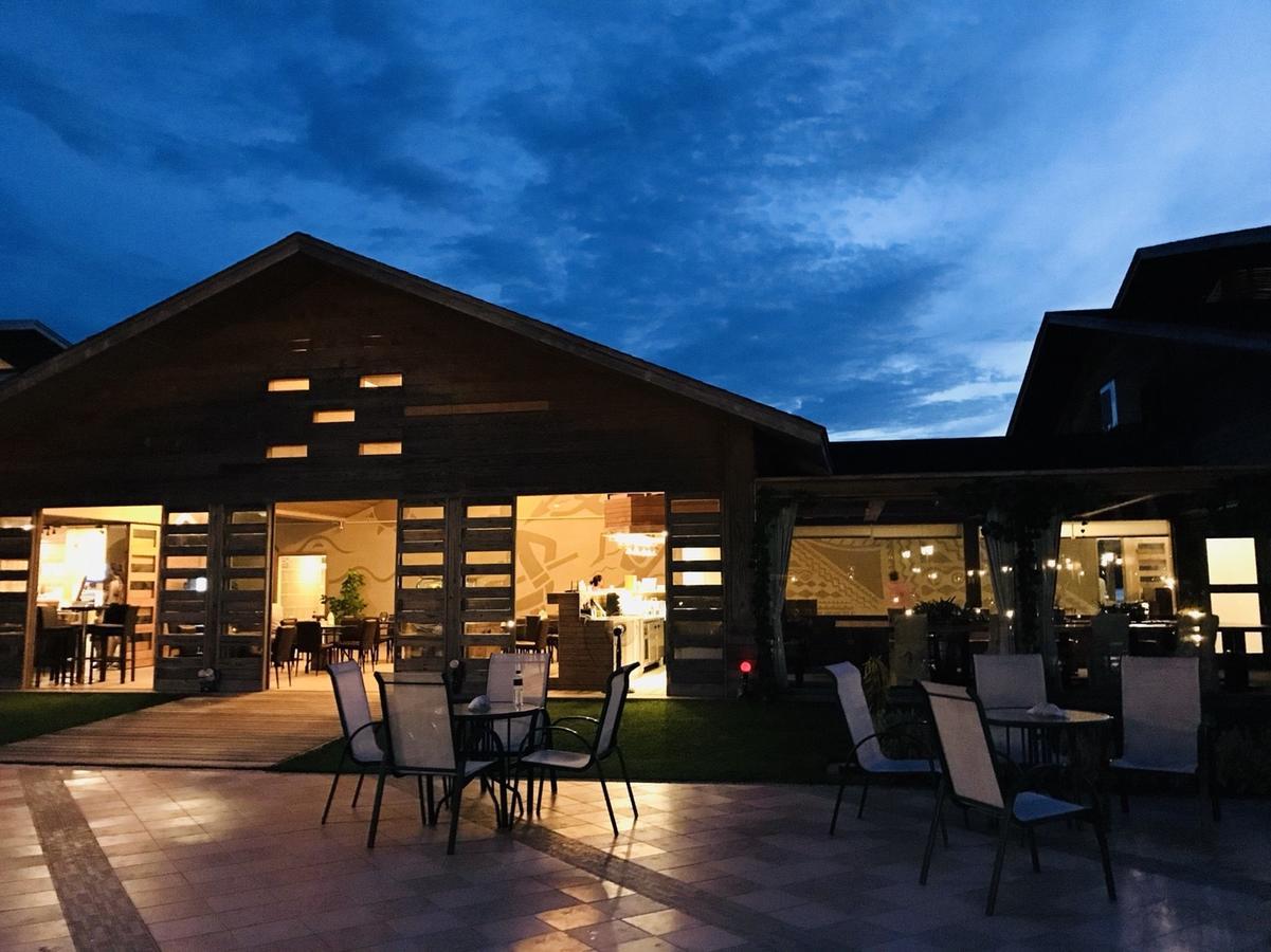 Island Paradise Resort Club โครอร์ ภายนอก รูปภาพ