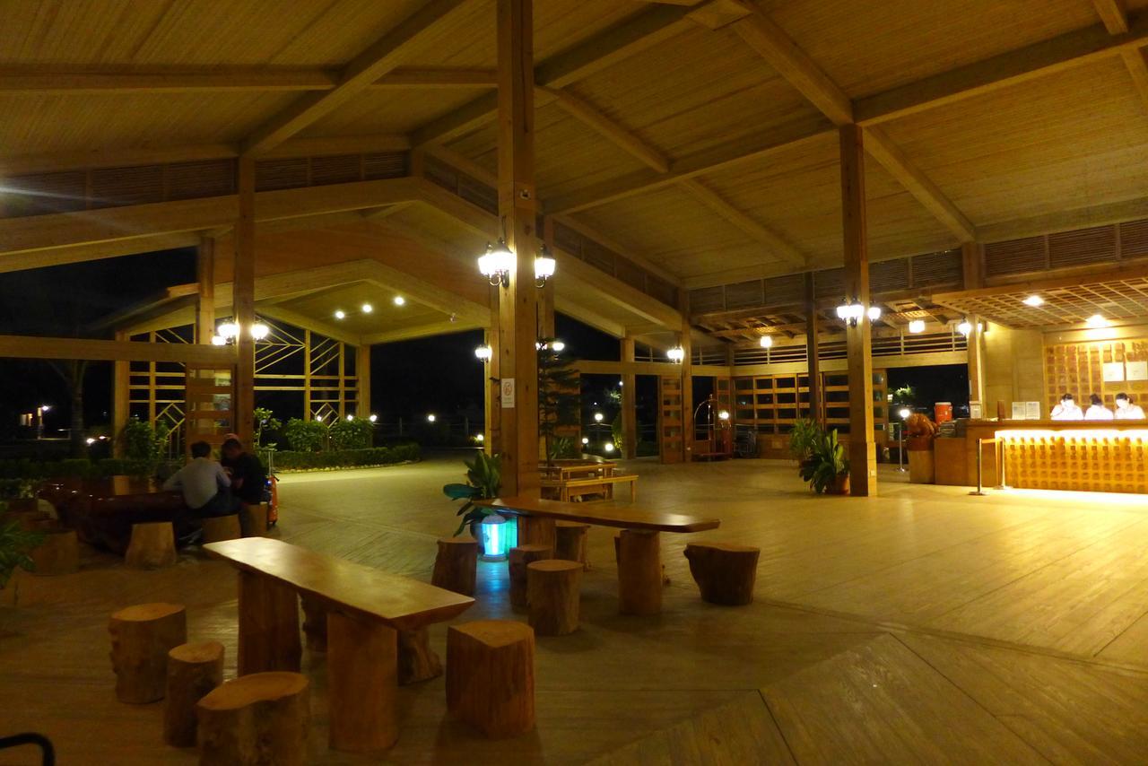 Island Paradise Resort Club โครอร์ ภายนอก รูปภาพ